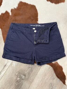 Khakis by GAP Navy Skinny Boyfriend Cuffed Women's Shorts